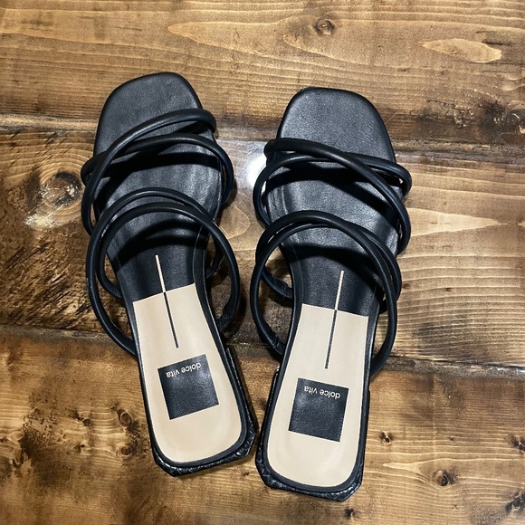 Dolce Vita Black and Cream Strappy Sandal Size 7.5 - Picture 1 of 4